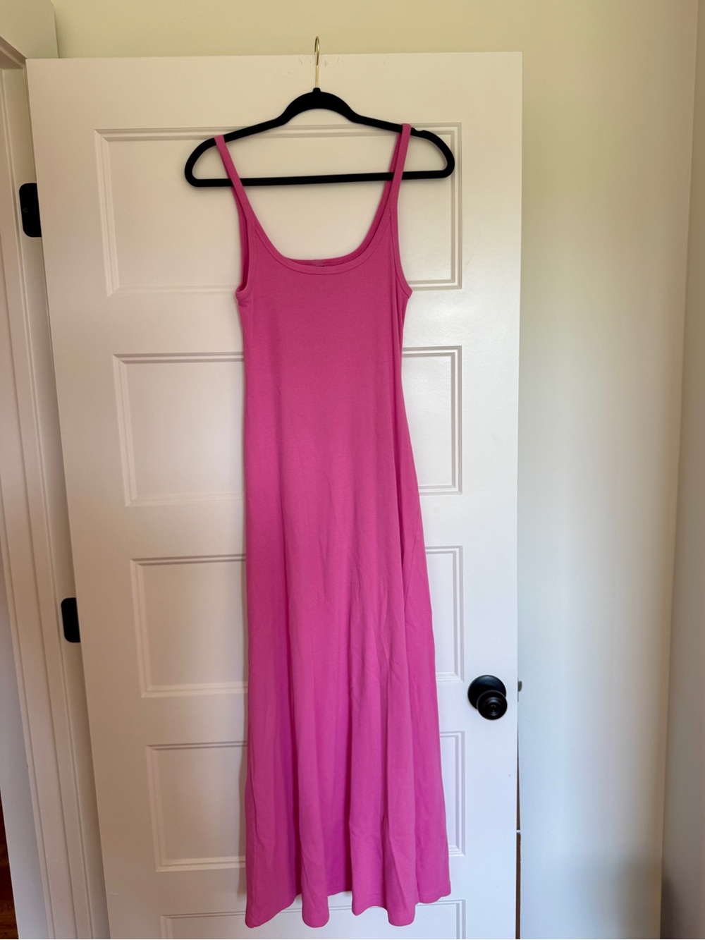 Old Navy Women’s Hot Pink Sleeveless Maxi Dress - Size Small Tall